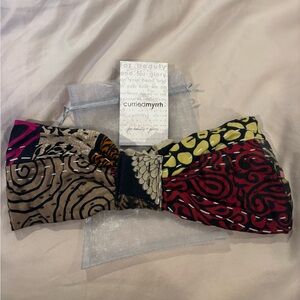 Curriedmyrrh Multicolor vintage kantha Patchwork Fabric Headband
Paloma/Black